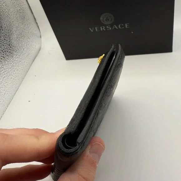 Versace Black Embossed Medusa Bifold Wallet - Picture 7 of 9